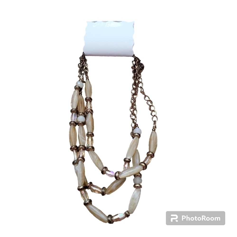 Three Layer Crystal Necklace White Beige Tan